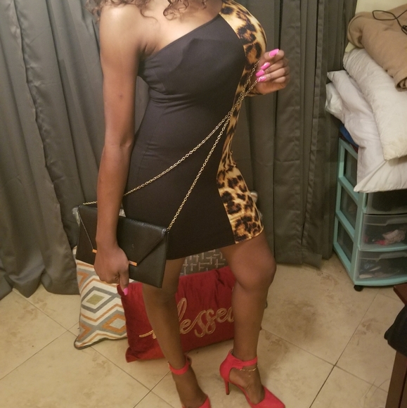 2 tone Bodycon leapord dress - Picture 4 of 4